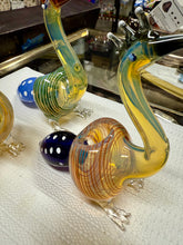 Load image into Gallery viewer, Ripkitty 5” Peacock Dry Herb Hand Pipe