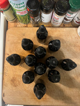 Load image into Gallery viewer, Ripkitty Premium Cold-Pressed Hemp Seed Oil