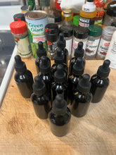 Load image into Gallery viewer, Ripkitty Premium Cold-Pressed Hemp Seed Oil