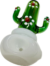 Load image into Gallery viewer, Ripkitty 4.5&quot; Cactus Dry Herb Hand Pipe Spoon
