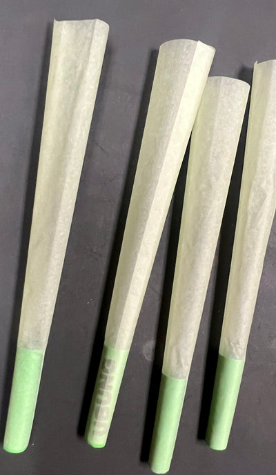 Ubung Green 110mm King Size Unrefined Natural Papers Rolling 4 Cones