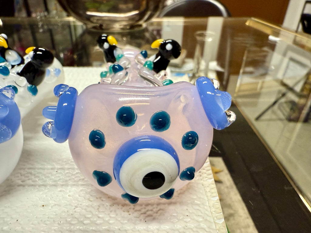 Ripkitty 4.5" Borosilicate Glass Spoon Pipe | Penguin Art Series (Dry Herb/Tobacco)